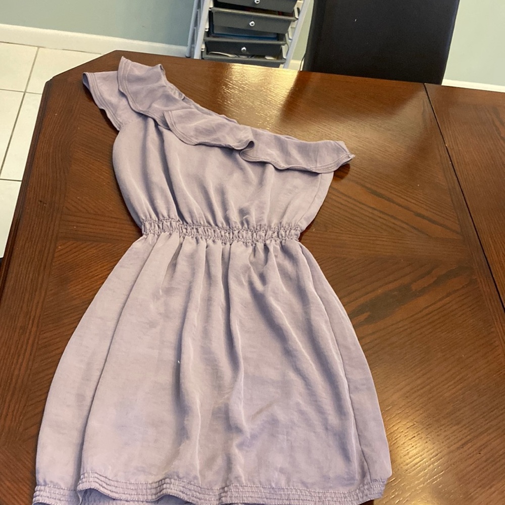 One shoulder dress
